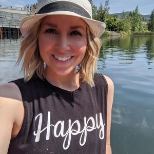 Meet your Posher, Christina